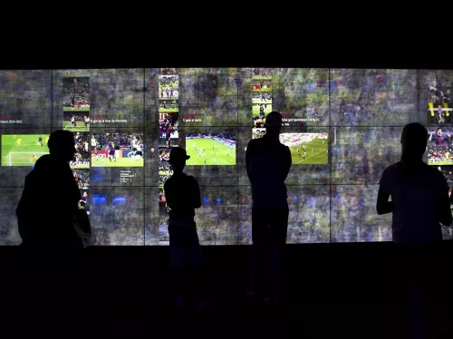 Camp Nou Experience and FC Barcelona Museum Tour with Express Entry & VR Option