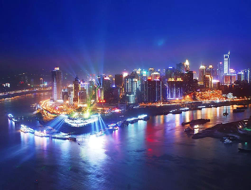 Chongqing Private Night Tour with Yangtze River Cruise