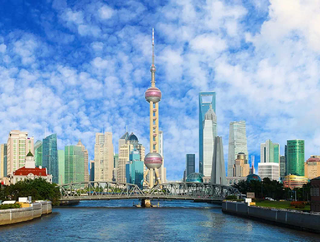 Best of Shanghai Guided Tour with The Bund Visit and Hotel Pick-up