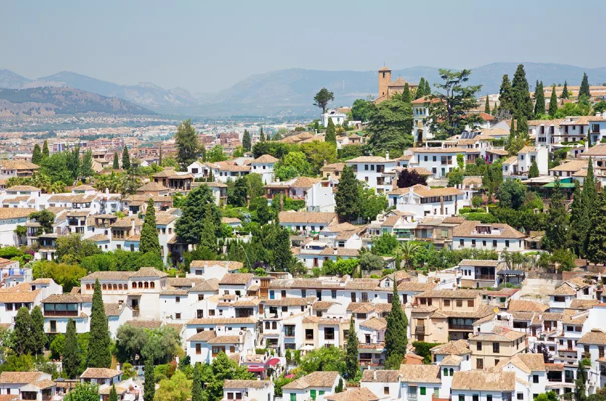 Albayzin and Sacromonte Districts Half-Day Guided Walking Tour from Granada
