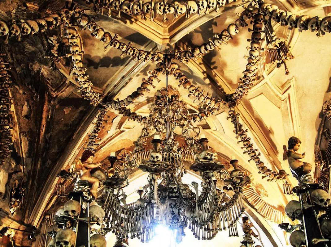 Kutna Hora and Sedlec Ossuary Day Trip from Prague