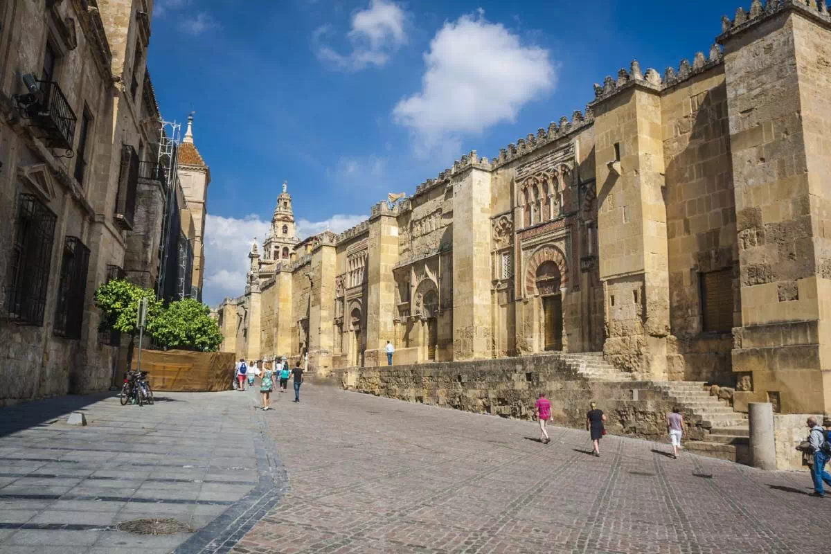 Cordoba, Seville, Costa Del Sol, Granada and Toledo 6-Day Tour from Madrid