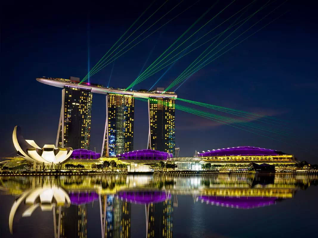 Marina Bay Singapore Night Tour with Gardens by the Bay & Sands SkyPark
