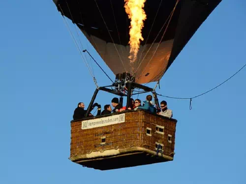 Hot Air Balloon Ride in Toledo with Traditional Brunch