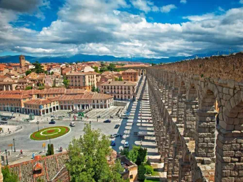 Segovia and Avila Day Tour from Madrid with Lunch Options