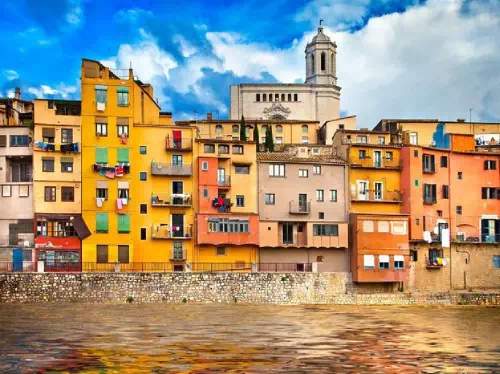 Girona and Costa Brava Small Group Full Day Tour from Barcelona