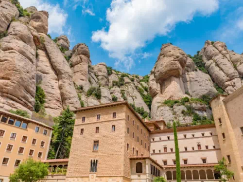 Montserrat 4-hour Hike, Funicular Ride and Monastery Visit Small Group Tour