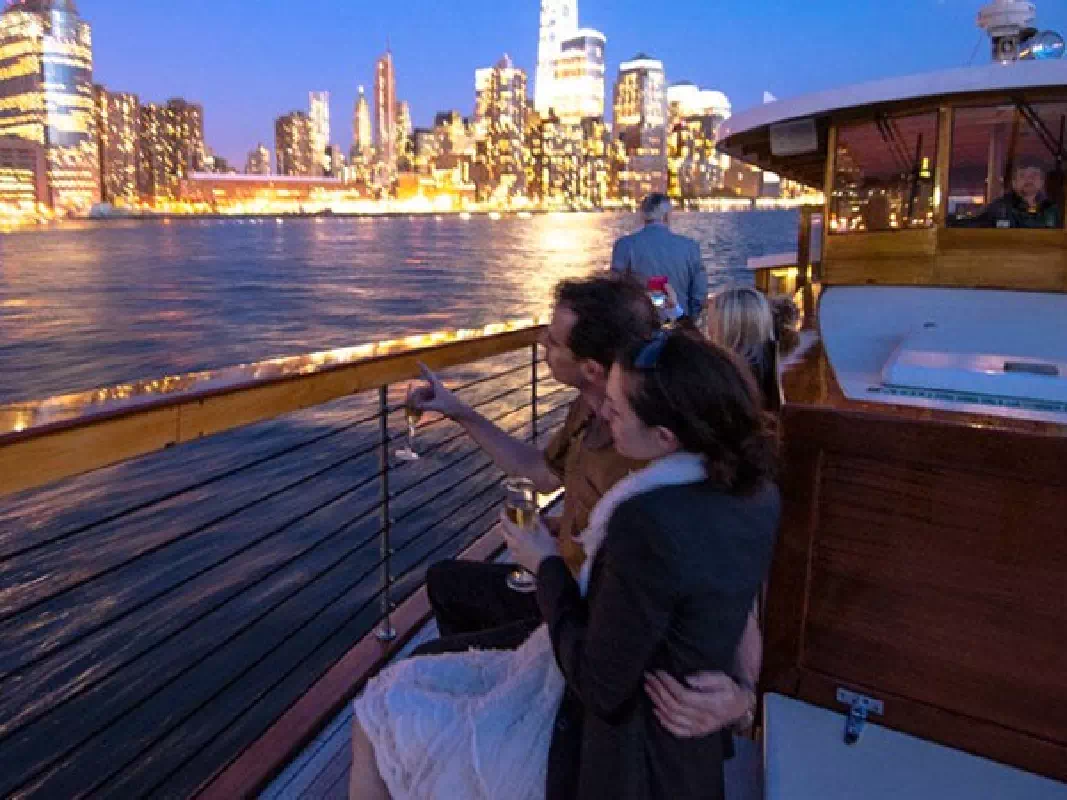 New York Sunset Live Jazz and Cocktail Cruise on the Manhattan Yacht