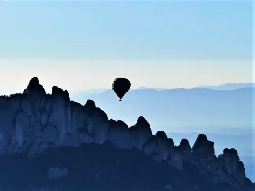 Montserrat Hot Air Balloon Experience and Montserrat Monastery Small Group Tour