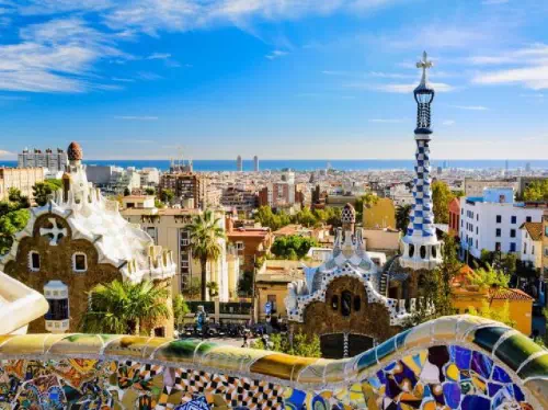 Gaudi Tour with Park Guell and Casa Batllo Skip-the-Line Tickets