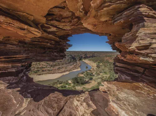 4-Day Kalbarri National Park and Monkey Mia Tour from Perth with Accommodation
