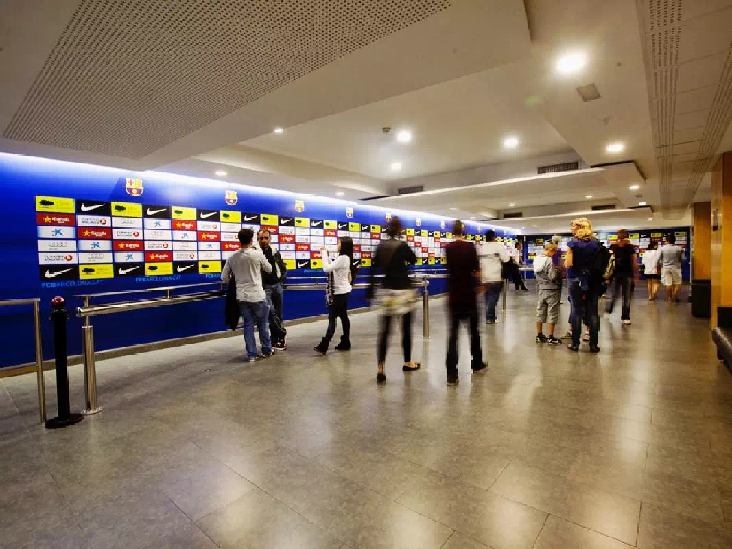 Camp Nou Experience Guided Tour with Tapa and Drink