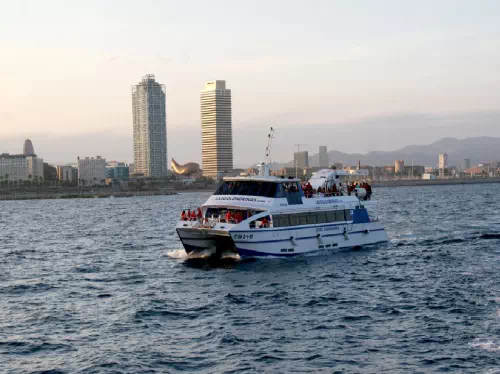 Barcelona Beaches or Port Sightseeing Boat Cruise (Golondrinas)