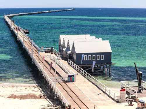 Margaret River, Busselton Jetty and Cape Leeuwin Lighthouse Day Tour from Perth