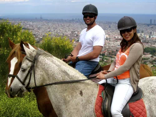 Horseback Riding at a Natural Park from Barcelona with Catalan Tapas