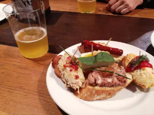 Barcelona Craft Beer Walking Tour with Tapas