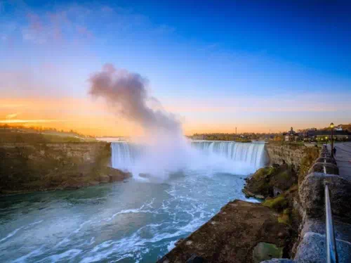 Customizable Private Niagara Falls Tour from Toronto with Hotel Pick-up