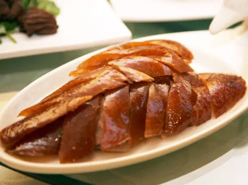 Private Peking Duck Dinner and VIP Acrobatic Show in Beijing