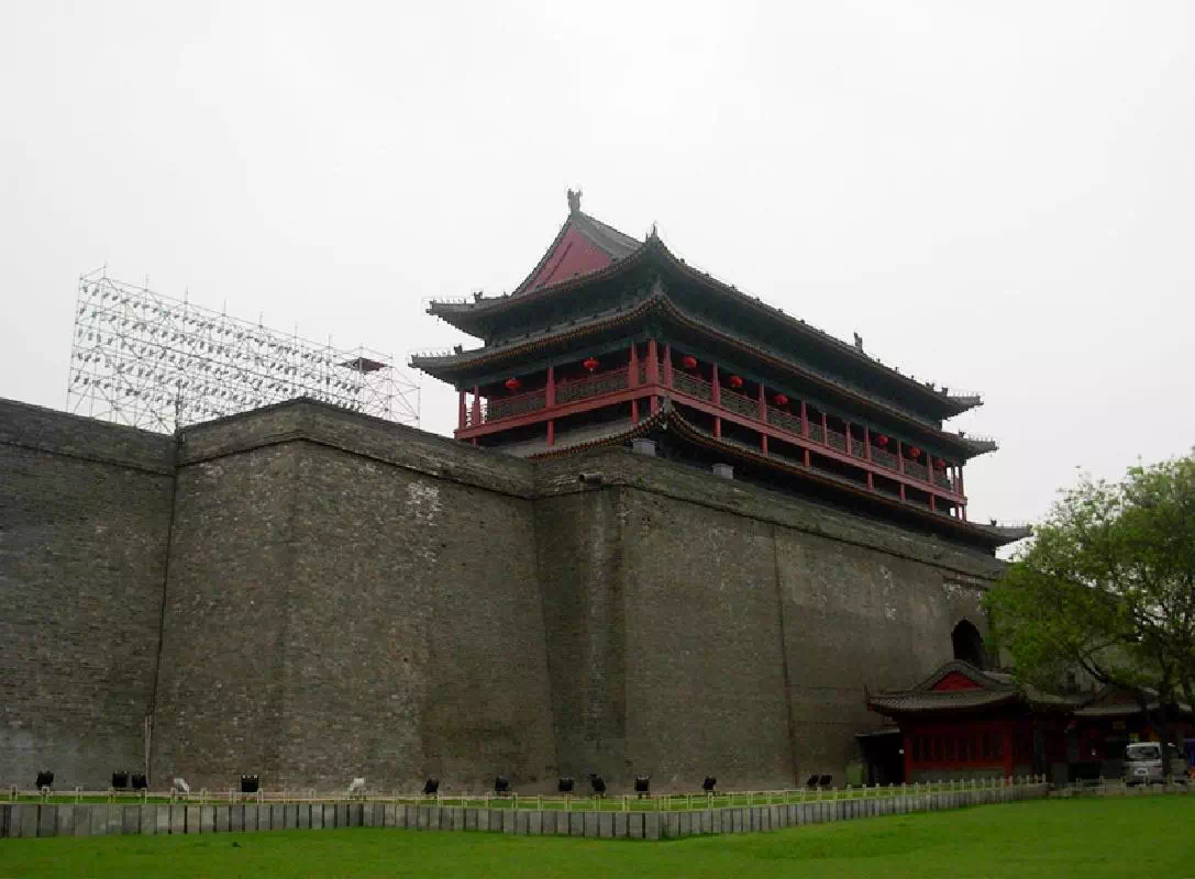 Xi'An One Day Excursion with Roundtrip Flight from Shanghai