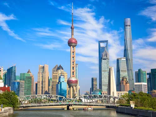 Half Day Group Tour of Modern Shanghai with Huang River Cruise