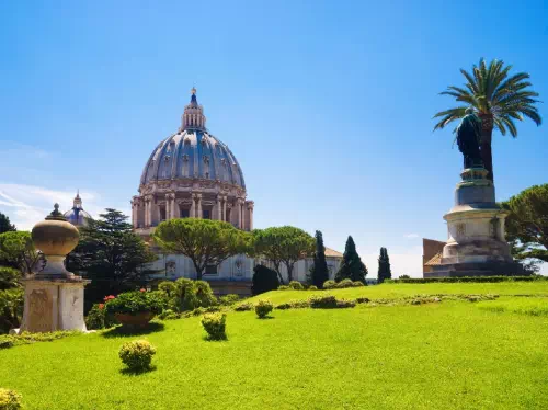 Exclusive Vatican Tour with Breakfast, Vatican Gardens, Sistine and St. Peter's