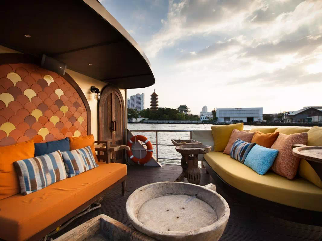 Chao Phraya River Sunset Cruise with Gourmet Dinner and Limousine Transfers