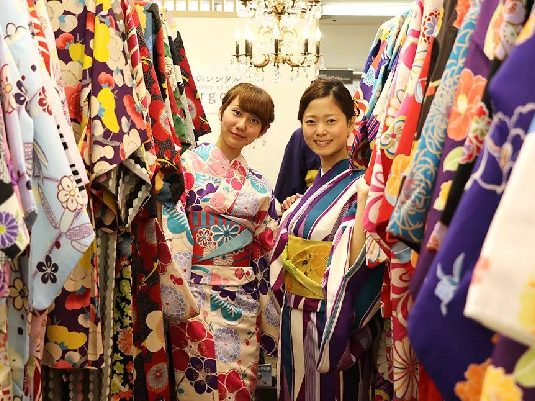 Fashionable Kimono Rental and Dress-up in Shinsaibashi