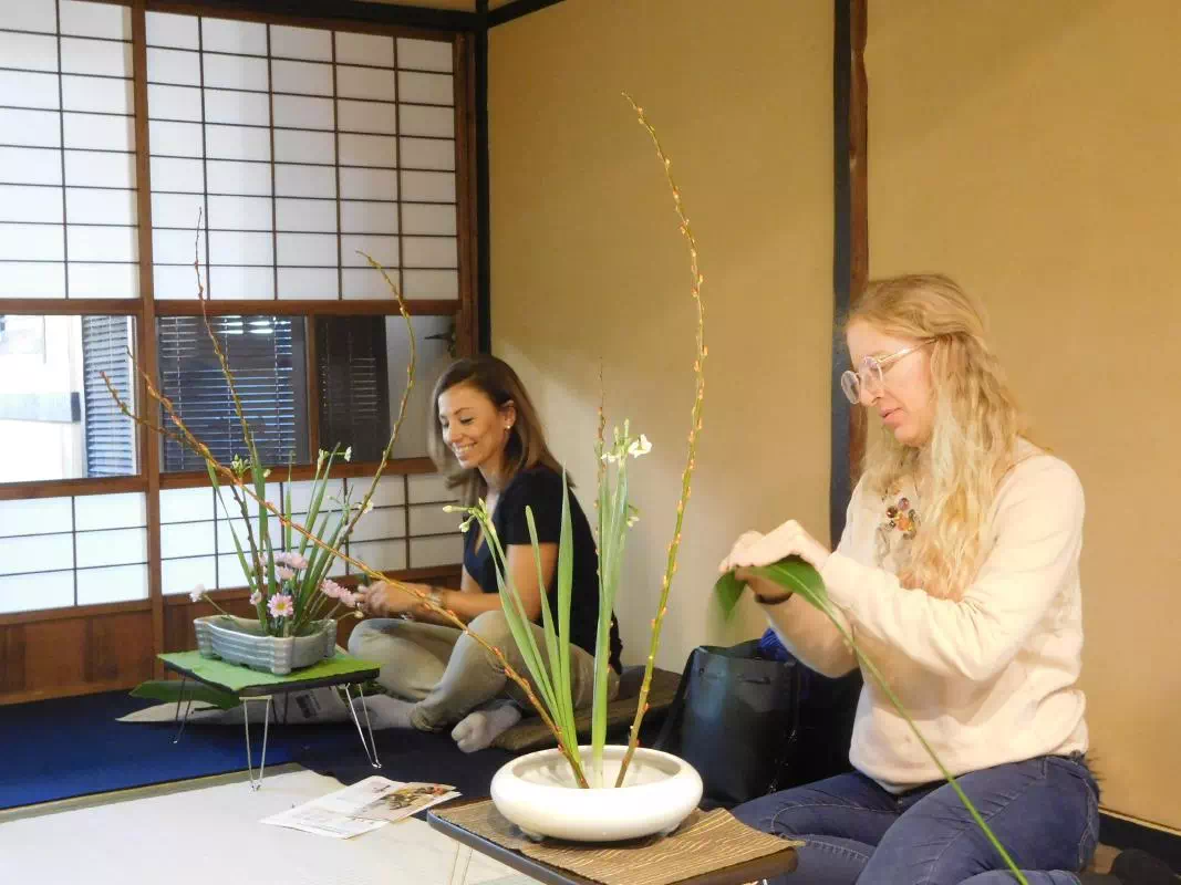 Elegant Ikebana Flower Arrangement Lesson in a Traditional Townhouse in Kyoto