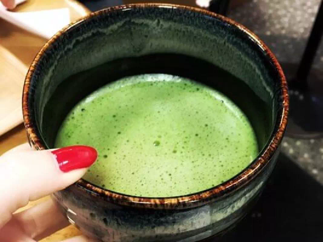Kyoto Matcha Green Tea Walking Tour in Uji and Byodoin Temple with Lunch Set