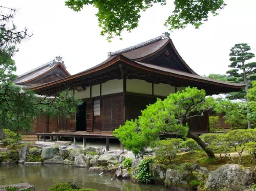 Four Hour Scenic Temple Tour in Kyoto on a Charter Taxi (4 Person)