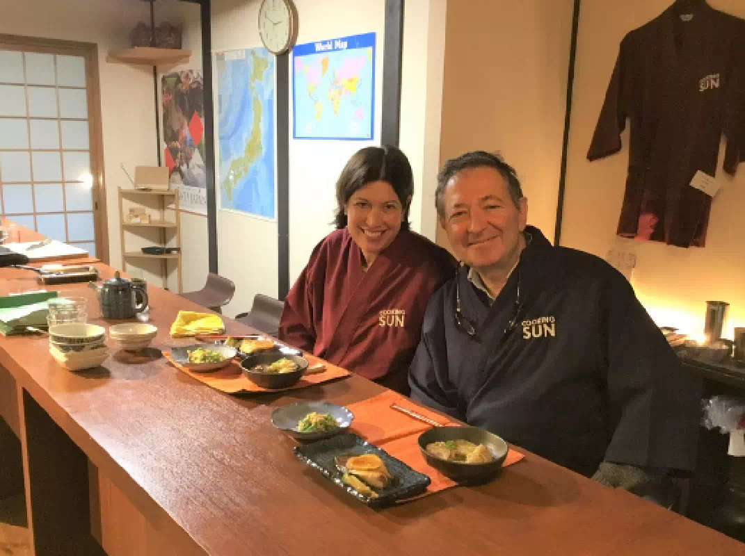 Izakaya Bar Cuisine Cooking Class in Kyoto