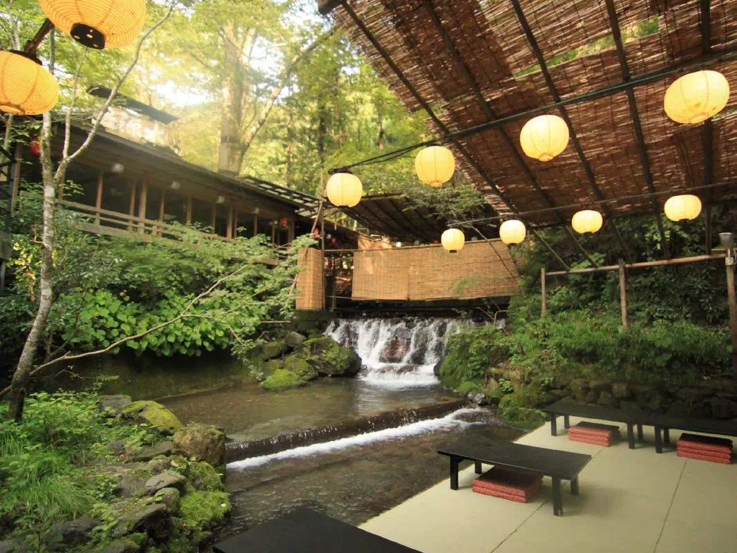 2 Nights at THE JUNEI HOTEL with Private Taxi Tours Around Historical Kyoto