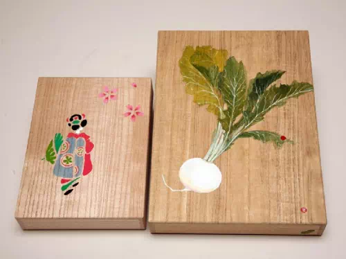 Traditional Paulownia Box Crafts and Workshop in Kyoto