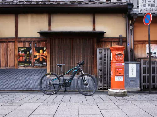 Kyoto Full-Day Biking Tour to Kiyomizu-dera, Kinkakuji, Nijo Castle, Ginkakuji 