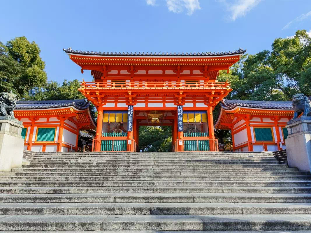 Kyoto 1-Day Muslim-Friendly Walking Tour to Kiyomizu-dera & More w/ Halal Lunch