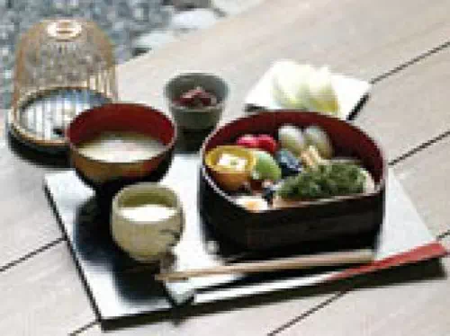 Machiya Tour and Tea Ceremony Experience at Nishijin Tondaya in Kyoto