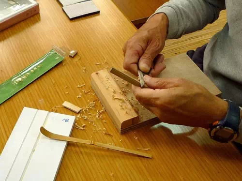 Tea Ladle Bamboo Carving Course