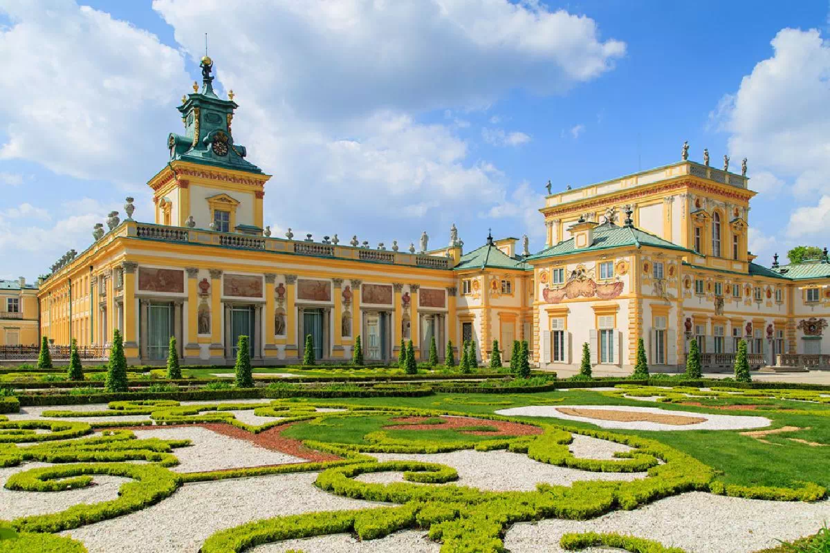 Warsaw Private Tour of the Royal Wilanow Palace and Park