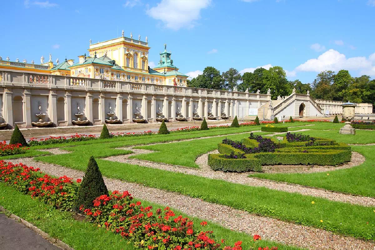 Warsaw Private Tour of the Royal Wilanow Palace and Park