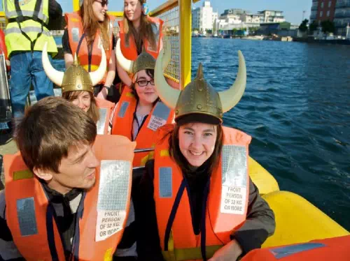 Dublin Viking Cruise and Bus Guided Tour