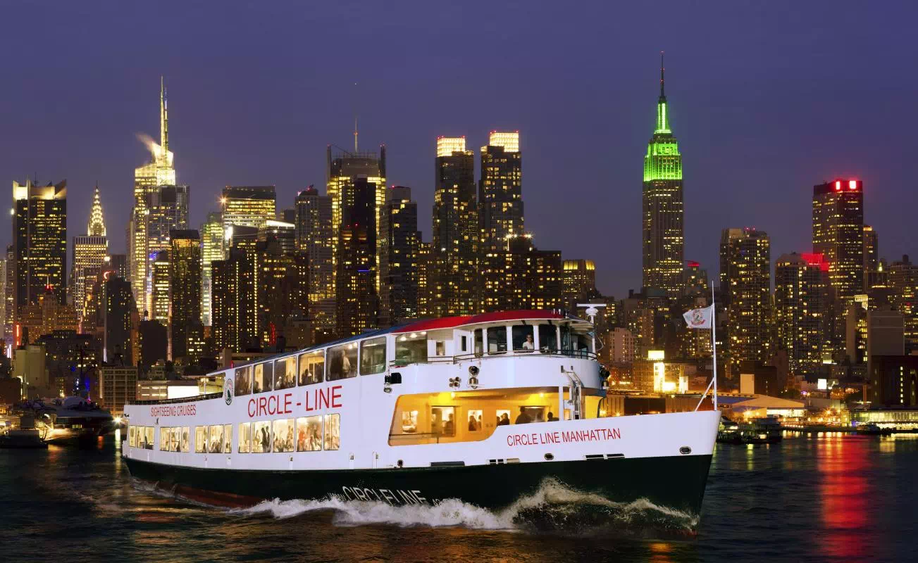 New York Statue of Liberty Helicopter Flight & Evening Cruise Combo