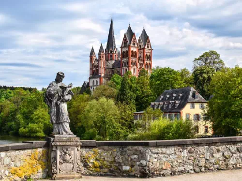 Cologne and Limburg Day Tour from Frankfurt