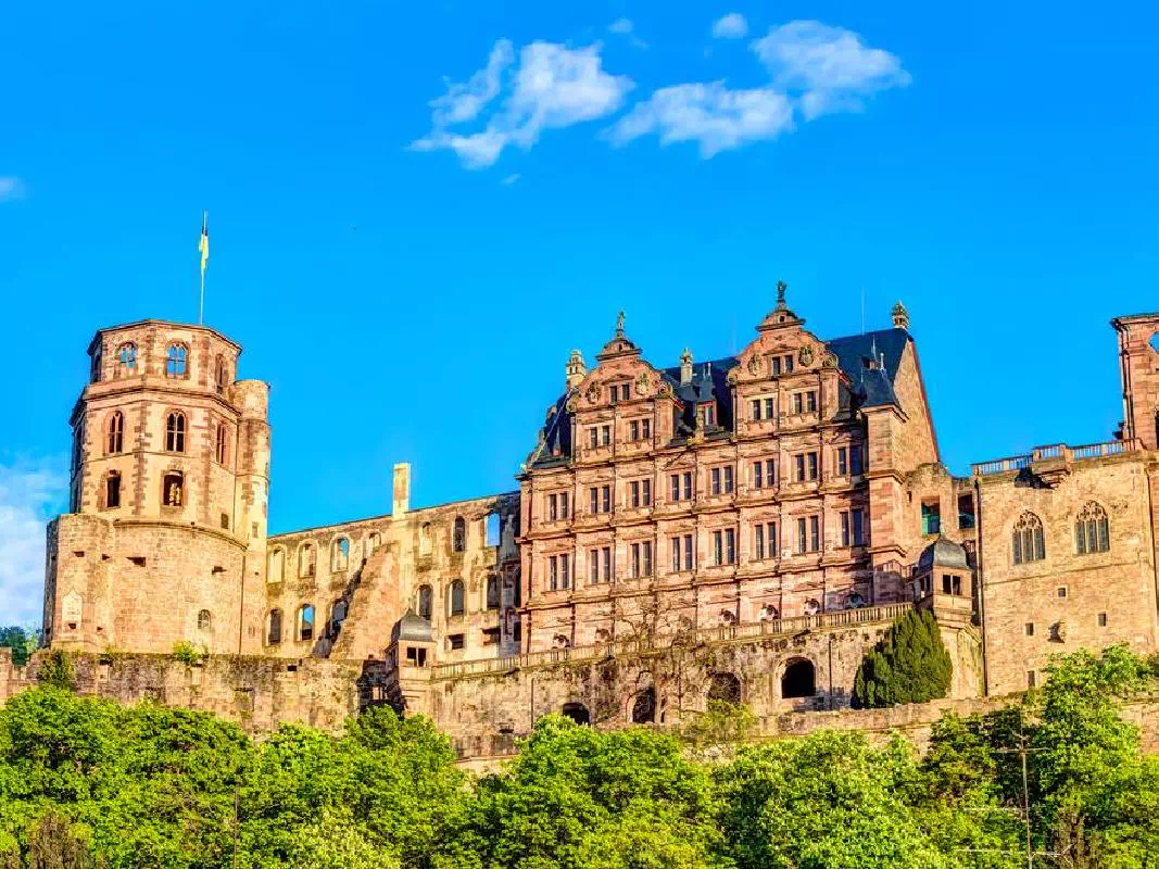 Heidelberg Guided Tour with 1-hour Frankfurt Bus Tour