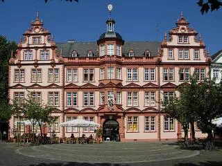 Wiesbaden and Mainz Guided Tour from Frankfurt