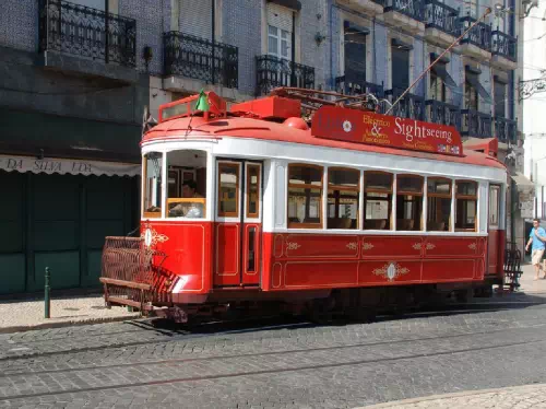 Lisbon Vintage Tram 24-Hour Hop-On Hop-Off Tour