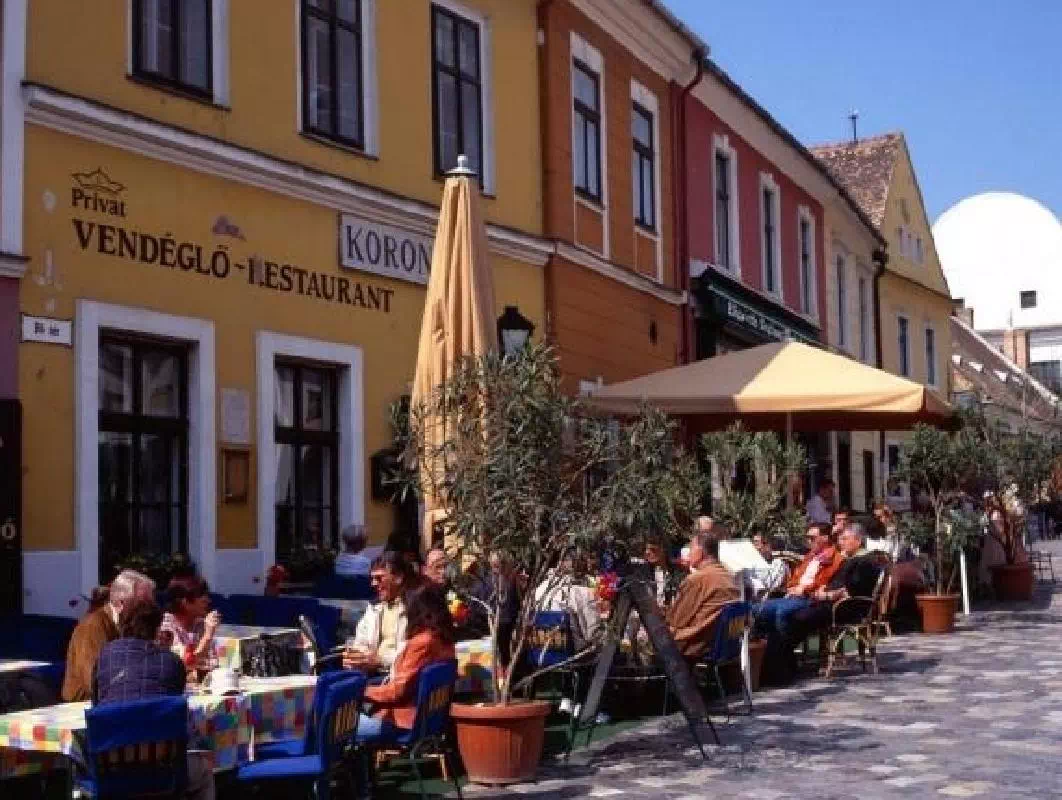 Szentendre Artist Village Day Tour from Budapest with Danube River Cruise