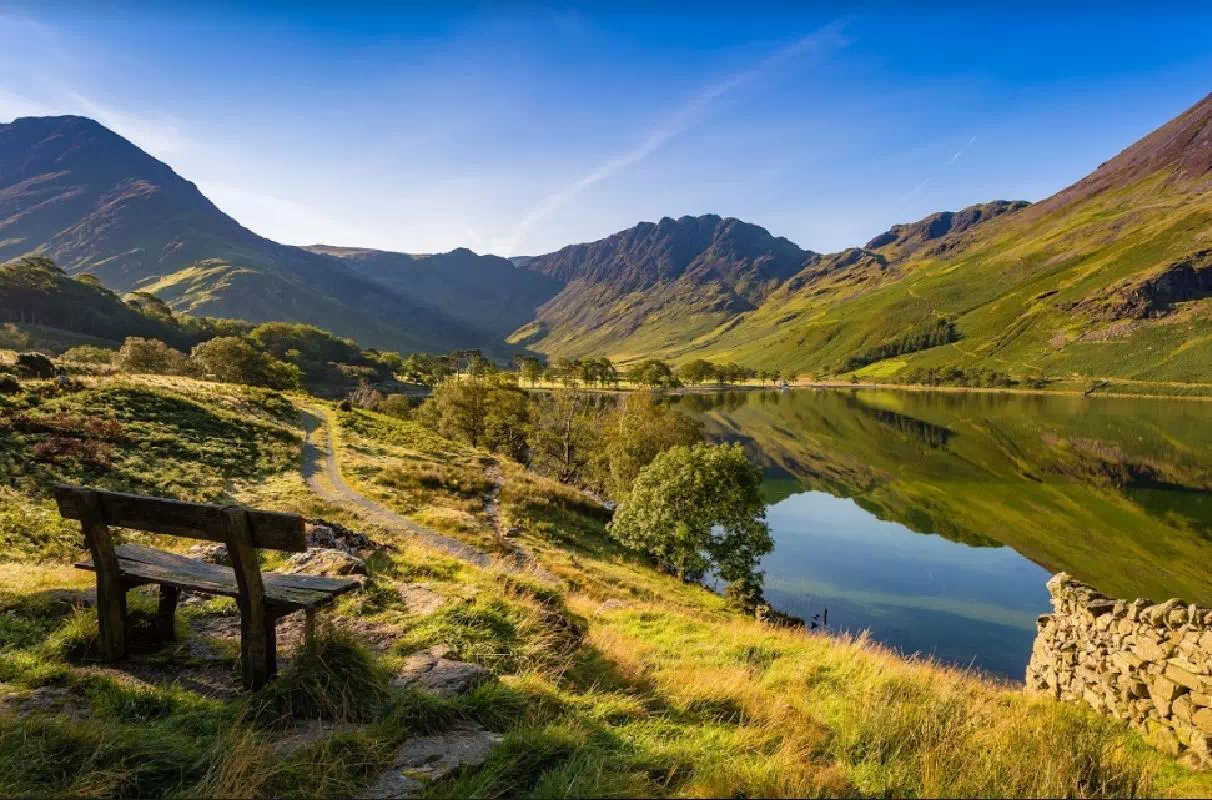 Lake District Full-Day Trip from London by Train with Afternoon Tea and Cruise