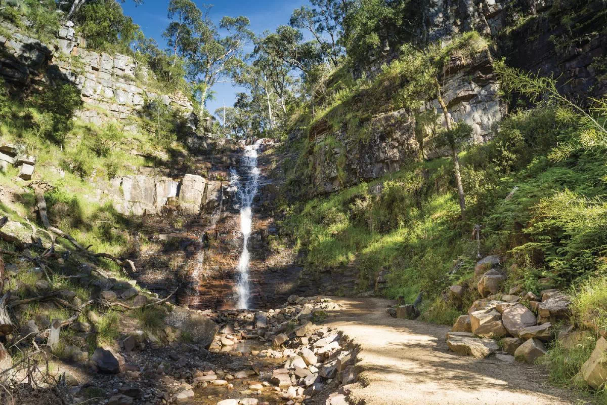 Grampians National Park and MacKenzie Falls Day Trip from Melbourne with Lunch