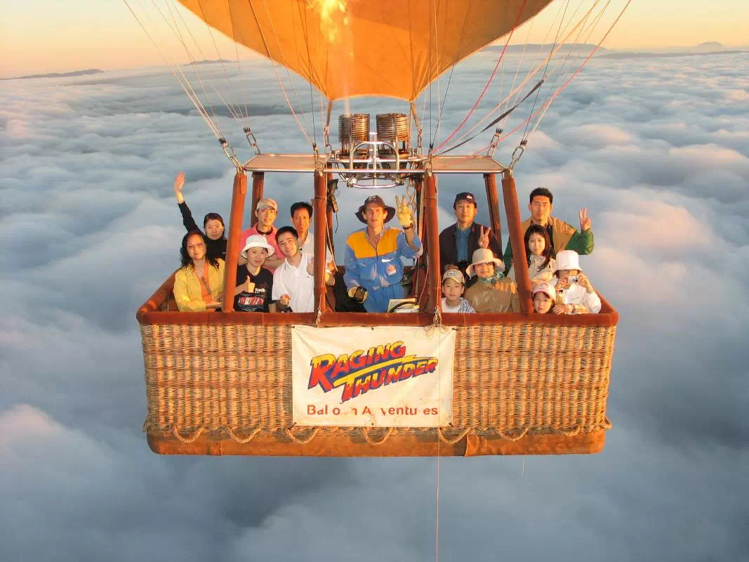 Hot Air Balloon Flight Experience with Hotel Transfers from Cairns