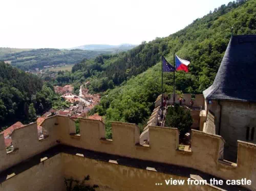 Karlstejn Castle Guided Bike Tour from Prague with Return by Train